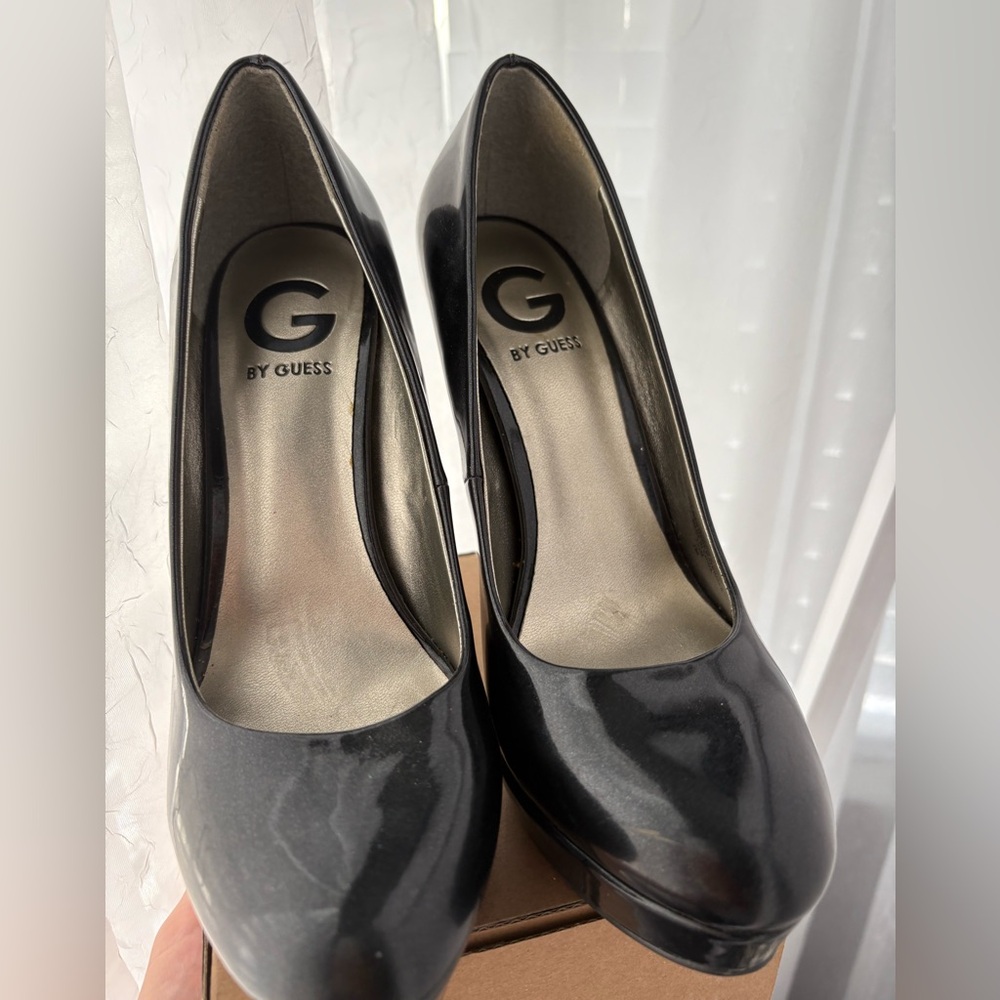 G by Guess Black Women's Pumps